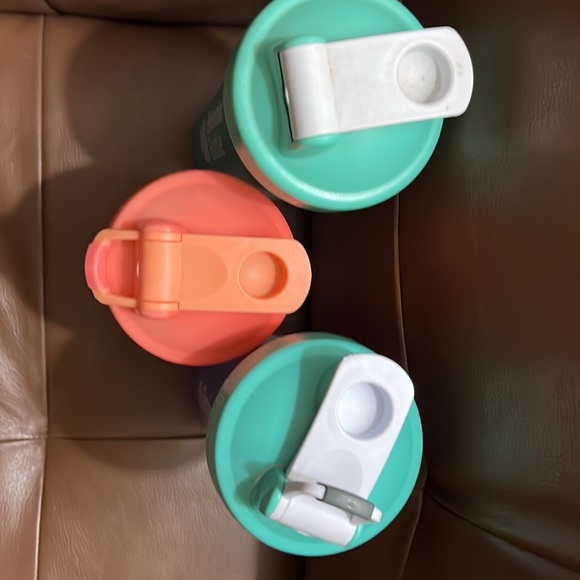 BLENDER BOTTLE set of 3 w/whisk balls - Picture 2 of 3